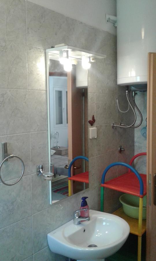 Danijela Apartmani Canj Exterior photo