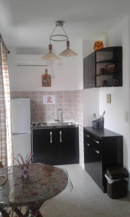 Danijela Apartmani Canj Exterior photo